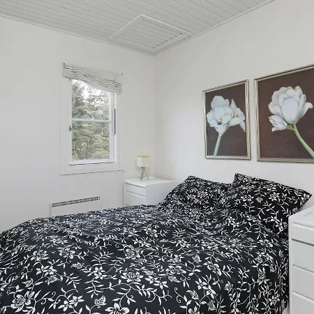 Three-bedroom Holiday In 11 Casa vacanze *